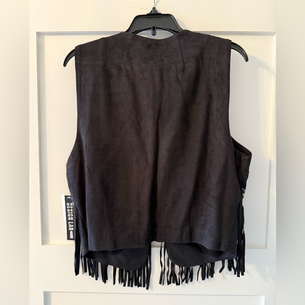 Design Lab Black Faux Suede Studded Fringe Vest – Size L - Picture 2 of 11